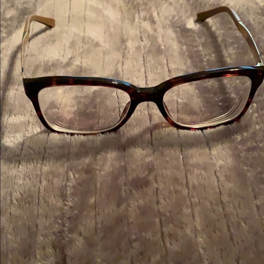 Burberry glasses without case